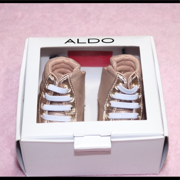 Baby ALDO Boots - Picture 2 of 5